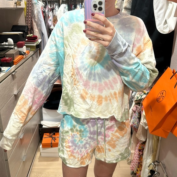 Daydreamer LA tie-dye shorts sweatsuit in size medium/large